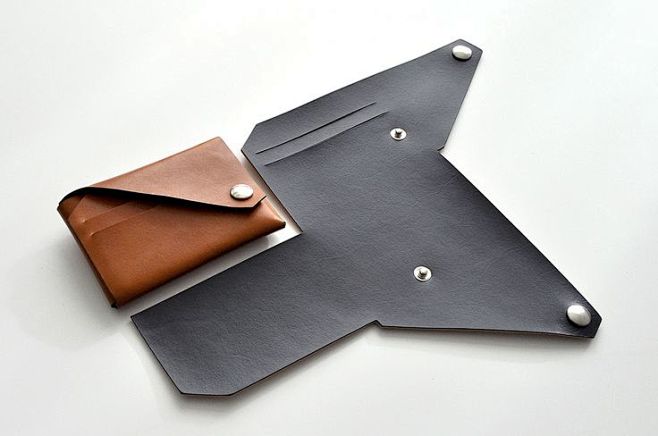 Wallet 2 by Lemur. w...