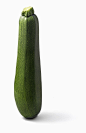 Courgette on white background_创意图片