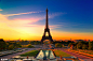 巴黎埃菲尔铁塔 (La Tour Eiffel)|324米|建成