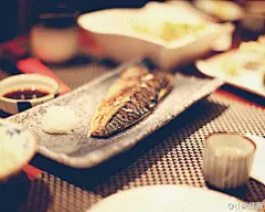 小新插画1247551890图片墙 今天同时生日+公司聚餐，啊哈哈哈，最近爱上日料鸟 ​​​_4a5c2192gw1ee7ir682mbj20rs0m8dqc.jpg