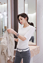 ▼SonYounJu▲160304图片_T店更新(原色简约帅气知性打底T恤)_看图_孙允珠吧_百度贴吧