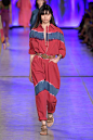 【多图】Alberta Ferretti阿尔伯特-菲尔蒂2020年春夏高级成衣时装发布秀__VOGUE时尚网