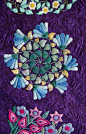  Close up, Hearts and Garlands by Liz Jones (UK), seen at a 2007 quilt show. Photo by Barry Sharples  局部刺绣图案