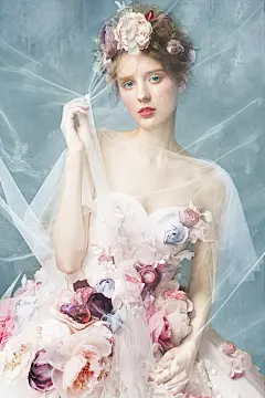 2017展会新款影楼主题婚纱欧美花仙子彩纱个性写真摄影拍照服装