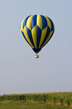 [五彩热汽球壁纸苹果iphone 苹果5手机图片]...