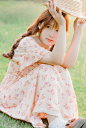 野外双马尾辫草帽妹子清纯唯美 #小清新# #可爱#