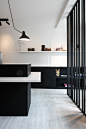 SVD_office_desk_entrance.jpg (1280×1920)