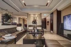 遥望起降･沐浴自在-思为设计 
房屋坪数：65坪
‧房屋位置：台北市 
‧设计风格：现代风格 
‧房屋类型：大坪数 
‧房屋状况：新成屋 
‧图片提供：SW DESIGN 思为设计 
‧空间格局：
客厅、大餐厅、小餐厅、主卧房、长亲房、客房、书房 
‧主要建材：
大理石、柚木地板、壁纸、水晶灯、义大利绮丽石、进口砖、茶镜、洞石 

本案位于北市民权东路、松山机场旁，为两户打通的双併大格局，环境机能相当良好，视野更是一望无际，具有绝佳的眺望景观，在家就能欣赏飞机的起降，让美丽的景致尽收眼底。内部设定上，由于