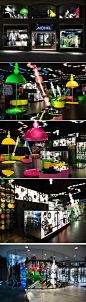 MONKI STORE DESIGN BY ELECTRIC DREAMS.: 
