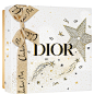 DIOR | J'adore - Coffret Noël eau de parfum J'adore & lait corps J'adore : Offrez un cadeau de Noël iconique en choisissant le coffret parfum J'adore, où l'eau de parfum Dior se dévoile accompagnée d'un lait pour le corps J'adore. Dans un écrin D