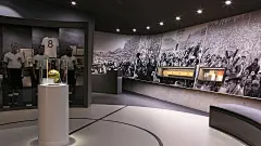 项目 - 德国足球博物馆 : 为德国足球建一个家！德立柏林正在为多特蒙德的德国足球博物馆 (German Football Museum) 进行内容、空间设计以及戏剧化理念的开发。德立将在一个6000平方米的展示空间，通过极富情感和生动的方式，表现德国的足球文化。这里将成为所有足球粉丝的“朝圣之地”。
