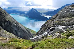 挪威,山景城,非凡的,水,水平画幅,透过窗户往外看,瀑布,无人,夏天,草