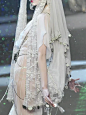John Galliano 2009秋冬️僵尸新娘 - 小红书