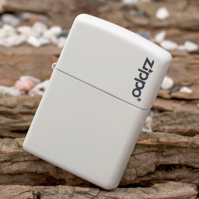 原装正品zippo打火机白色哑漆经典芝宝标志214zl专柜正版特价