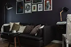 活的, 房间设计, 现代, 黑暗, 客厅, 设计, 内部, 室内设计, 家具, 房间, 家, 现代的, 公寓, 时尚, 室内, 室内房间, 沙发, 装饰, 没有人, 枕头, 自在, 缺席, 床, 家居室内, 镜框, 桌子, 帧, 照明设备, 座位, 椅子, 艺术与手工品, 家居展示室内, 填充的, 垫子, 涂料, 电灯, 绘画, 咖啡桌, 地板, 玻璃, 光, 5K, 免版税, CC0, 公共领域