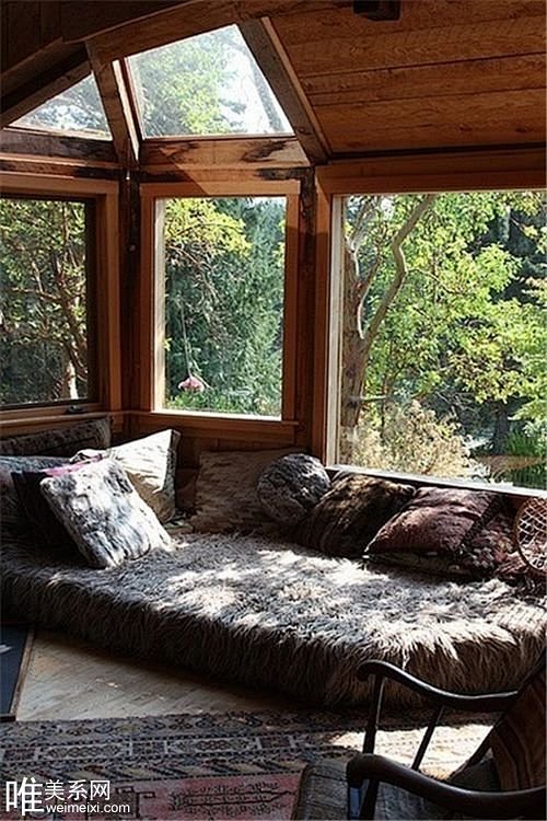温暖柔和的森林系卧室装修风格 岁月静好的...