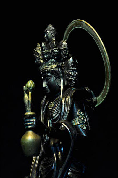 海洋堂–竹谷隆之の仕事展限定十一面观音黑铜调版玩具人toypeople