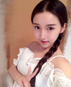 小杯子采集到美女