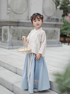 hljk采集到服饰素材