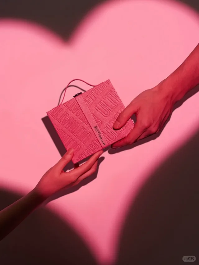 情人节礼盒拍摄 - 小红书搜索-花瓣网