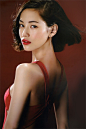 水原希子，日本女模特、演员，1990年10月15日出生于美国德克萨斯州达拉斯。