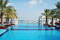 游泳池可以远眺同为棕榈岛上的亚特兰蒂斯酒店,Snutam