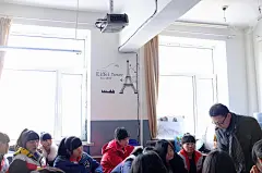 二中专上课，讲授了图片类的海报设计方法，现场我带去了我的静物影棚和相机，从创意思考，到画面拍摄，之...