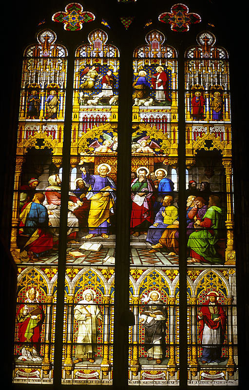 德国科隆大教堂的玻璃花窗