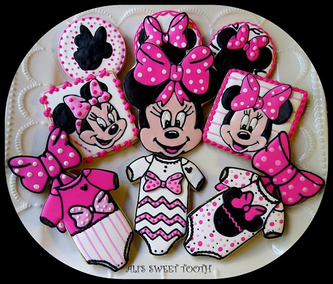 Minnie mouse baby sh...