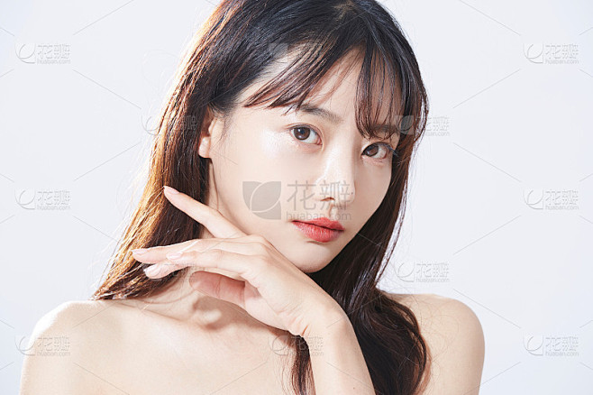 美丽概念肖像的年轻亚洲女性