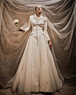 #服装设计#

Krikor Jabotian 新娘‍礼服设计