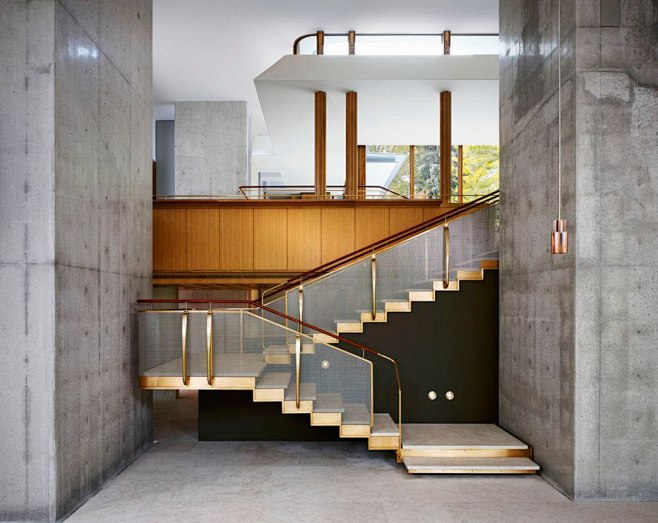 Integral House by Sh...