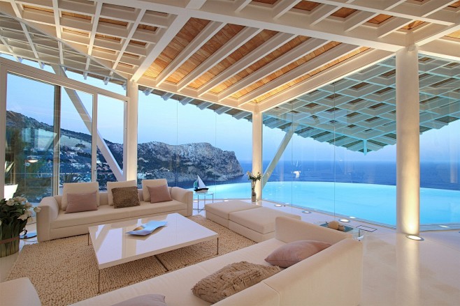 远眺大海极具奢华rockstar别墅albertorubio