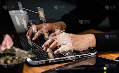 使用文档管理系统(DMS)，一个在线文档数据库，在一个支持erp的公司中正确地管理文件、知识和文档。