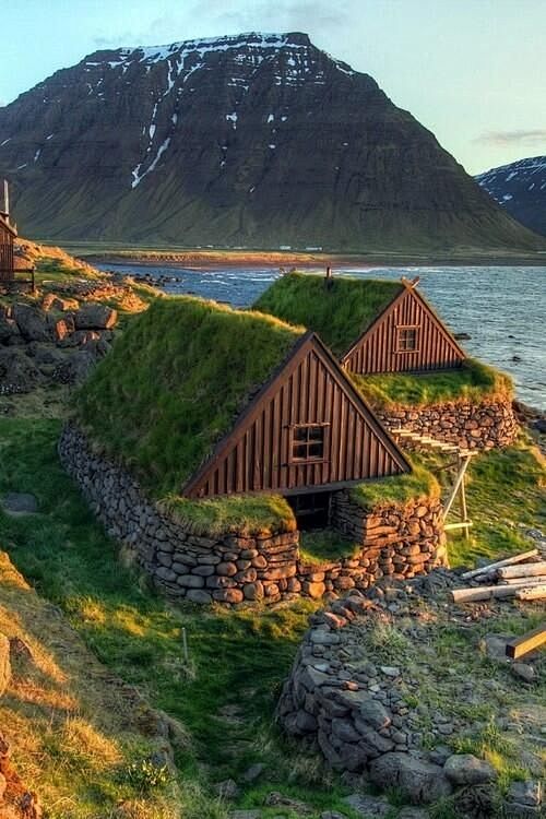石头和草皮房子，冰岛