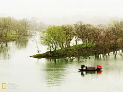 国家地理杂志2010全球摄影大赛中国赛区作品：人物和地方类壁纸 - 诗话婺源之月亮湾图片壁纸13