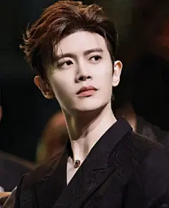 任嘉伦｜壁纸头像 - 小红书