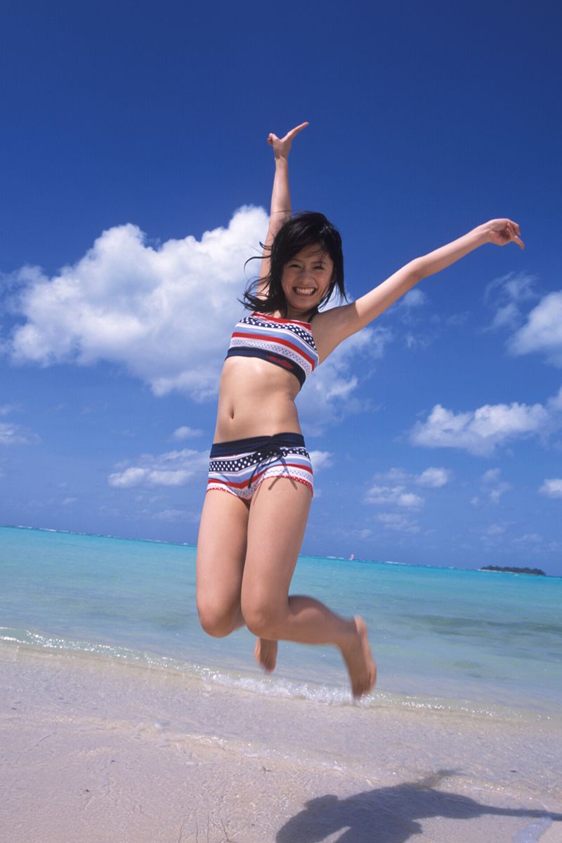 Narumi Konno 近野成美《なるっと》写真集[For-side] 21
