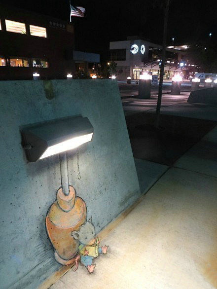旅途中中看到非常有趣的街头涂鸦，可能保留...