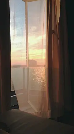 @糍粑儿，⇦点击进入主页，了解更多手机壁纸/高清壁纸/静物壁纸/风景壁纸