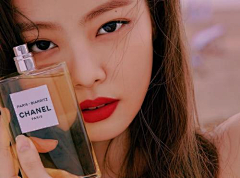 荷华与美采集到最·JENNIE