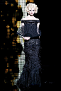 Zuhair Murad Fall-winter 2006-2007 - Couture :  Zuhair Murad – 18 photos - the complete collection