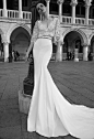 Inbal Dror 2015 婚纱。 Inbal Dror Wedding Dress Collection 2015 Bridal Musings Wedding Blog 41 #时尚新娘# #性感唯美婚纱# #人鱼公主婚纱# @成都上锦婚纱定制 @SANJNN #性感#