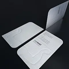 一组击凸工艺高档名片设计欣赏_创意名片_个性名片_国外名片_高档名片【锐铭网】提供国内外最新的名片设计素材资讯_欣赏