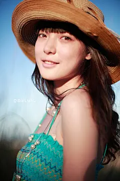 『Augustの谢雨泓图集』我等你到27岁 你若没来 我便去流浪 ._看图_小清新吧_百度贴吧