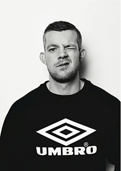 马斯黑采集到Russell Tovey