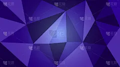 蓝色抽象三角形的背景。每股收益10。