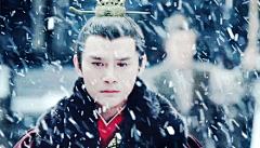 #王凯#王凯的帅不言而喻，与霍建华胡歌等男神难分伯仲呀！分享一组王凯搞怪表情包、剧照美图、逗比瞬间，舔屏啦！如果真要排出个一二三来，你认为谁是榜首？