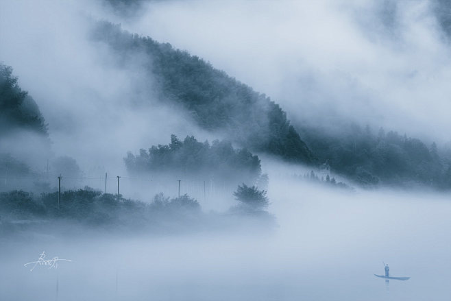 天青色等烟雨摄影照片