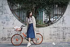 分享 | 把手残朋友培养成专属摄影师的秘籍 : 羡慕网红身边总有摄影师拍美照？嫌身边的朋友拍照技术太差？每次都把你拍得很丑？ 换个角度想，也许这个锅不该完全由Ta来背。 其实在日常生活中，被拍的照片好不好看，完全可以由自己把控。 学习摄影技巧和提升个...